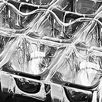 Kitchen Appliances In White - Máquina de hielo para el hogar
